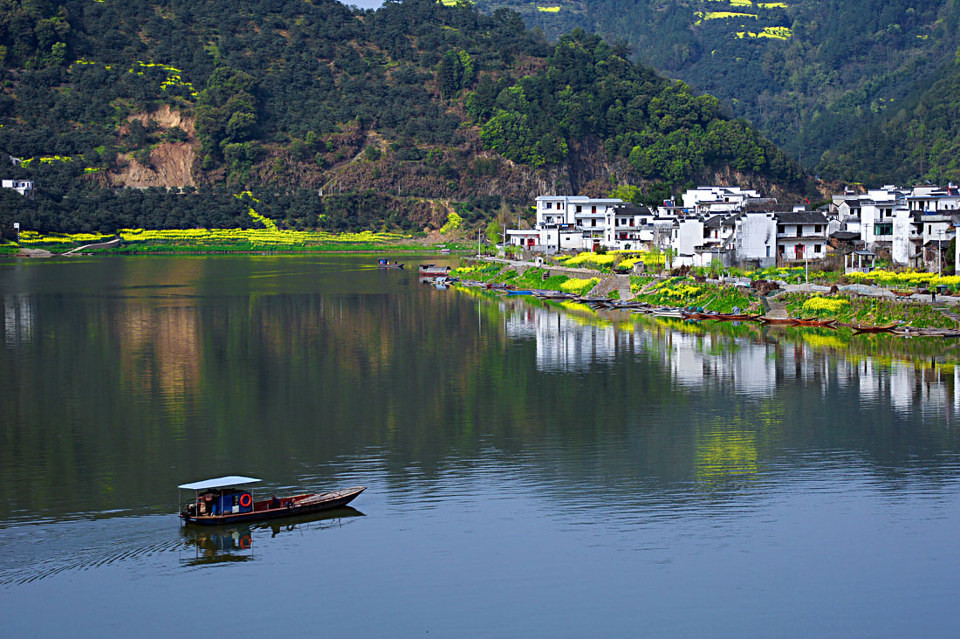赏“山水安徽”之大美，寻“人文安徽”之精华